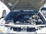 Nissan Frontier Xe-V6 1N6ED27T84C415090 снимка