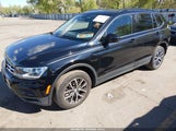 Volkswagen Tiguan 2.0T Se/2.0T Sel/2.0T Sel R-Line/2.0T Sel R-Line Black 3VV2B7AX3KM107889 photo