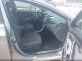Hyundai Elantra Se 5NPDH4AE0FH599408 снимка