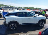 Nissan Kicks Sv Intelligent Awd 3N8AP6CBXSL430614 fotografie