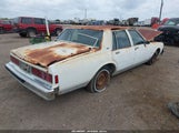 Chevrolet Caprice Classic 1G1BN51E4KR112017 снимка