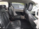 Chrysler Voyager Lxi 2C4RC1DG4LR265039 снимка