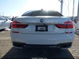 BMW 740I WBA7E2C34HG741365 снимка