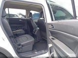 Volkswagen Atlas 3.6L V6 Sel Premium 1V2NR2CA0JC570395 снимка