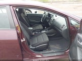 Kia Forte Lx 3KPFK4A76JE220694 снимка