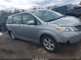 Toyota Sienna Le V6 8 Passenger 5TDKK3DC2CS268980 снимка
