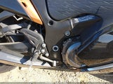 Suzuki Gsx1300 Rr JS1EJ11B8N7101269 снимка