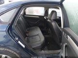Volkswagen Passat 2.0T Wolfsburg Edition 1VWLA7A30KC013664 fotografie