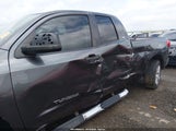 Toyota Tundra Grade 4.6L V8 5TFRM5F11DX058446 fotografie