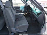 Toyota Tundra Sr5 V8 5TBRT34172S323862 photo