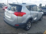 Toyota Rav4 Xle JTMWFREV1FD062302 снимка