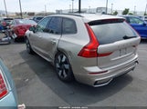 Volvo Xc60 Plug-In Hybrid Plus, T8 Awd Electric/Gasoline, Dark YV4H60RC5S1068061 fotografie
