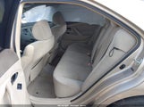 Toyota Camry Le 4T1BE46KX7U030969 снимка