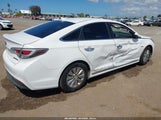 Hyundai Sonata Hybrid Se KMHE24L14GA025933 fotografie
