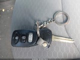 Hyundai Elantra Se 5NPD74LF2LH514038 снимка