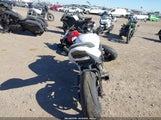 Suzuki Gsx-R600 K JS1GN7CA152110123 снимка