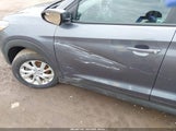 Hyundai Tucson Se KM8J23A47MU403081 photo