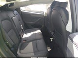 Tesla Model Y Premium Rear-Wheel Drive/Standard Rear-Wheel Drive 7SAYGDED9TA439110 photo