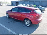 Ford Focus Titanium 1FADP3N25GL388480 photo