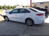Toyota Corolla Le JTDEPMAE2MJ145611 снимка