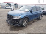 Volkswagen Tiguan 2.0T S 3VV1B7AX9JM073029 снимка