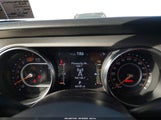 Jeep Wrangler 4-Door Sport S 4X4 1C4HJXDG8PW520860 fotografie