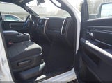 Ram  Classic Warlock 4X4 6'4 Box 1C6RR7GG0MS560174 снимка