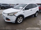Ford Escape S 1FMCU0F72EUE11997 fotografie