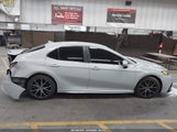 Toyota Camry Se 4T1G11AK7NU019061 photo