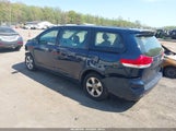 Toyota Sienna 5TDKA3DC2BS001985 fotografie