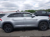 Volkswagen Atlas Cross Sport 3.6L V6 Se W/Technology R-Line 1V2RE2CA7MC235250 photo
