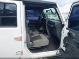 Jeep Wrangler Unlimited Sport 1J4BB3H19AL213525 fotografie