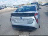 Toyota Prius Two JTDKBRFU9G3500572 снимка