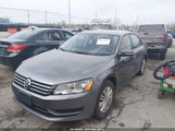 Volkswagen Passat 1.8T S 1VWAT7A37EC064973 снимка
