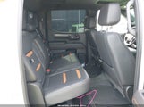 GMC Sierra  4Wd Short Box At4 3GTPUEEL5NG558870 fotografie