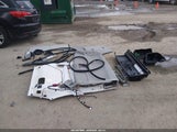 Toyota Highlander Le 5TDBZRFH9JS879867 снимка
