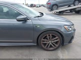 Volkswagen Passat 1.8T R-Line 1VWDT7A3XHC048803 fotografie