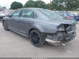 Volkswagen Passat 1.8T R-Line 1VWDT7A3XHC048803 fotografie