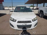 Chevrolet Sonic Ls Auto 1G1JA6SH5F4200843 снимка
