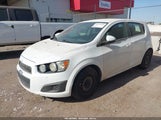 Chevrolet Sonic Ls Auto 1G1JA6SH5F4200843 снимка