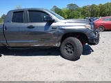 Toyota Tundra Sr5 5.7L V8 5TFUW5F15JX715040 снимка