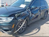 Volkswagen Tiguan 3VV3B7AX2KM144047 снимка