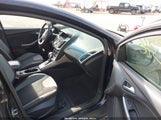 Ford Focus Se 1FAHP3F20CL319898 photo