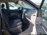 Dodge Grand Caravan Sxt 2D8HN54P98R130645 снимка