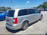Chrysler Town & Country Limited 2A4RR6DG6BR618076 снимка