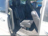 Chrysler Town & Country Limited 2A4RR6DG6BR618076 снимка