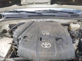 Toyota 4Runner Sport V6 JTEBU14R08K020322 photo
