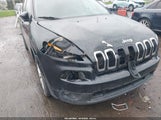 Jeep Cherokee Latitude 1C4PJLCBXFW761229 снимка