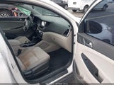 Hyundai Tucson Se KM8J23A49HU404853 снимка