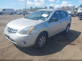Nissan Rogue S JN8AS5MV5DW113631 снимка